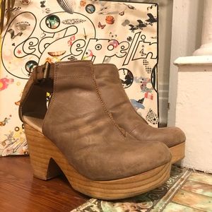 Free People Amber Orchard Clog